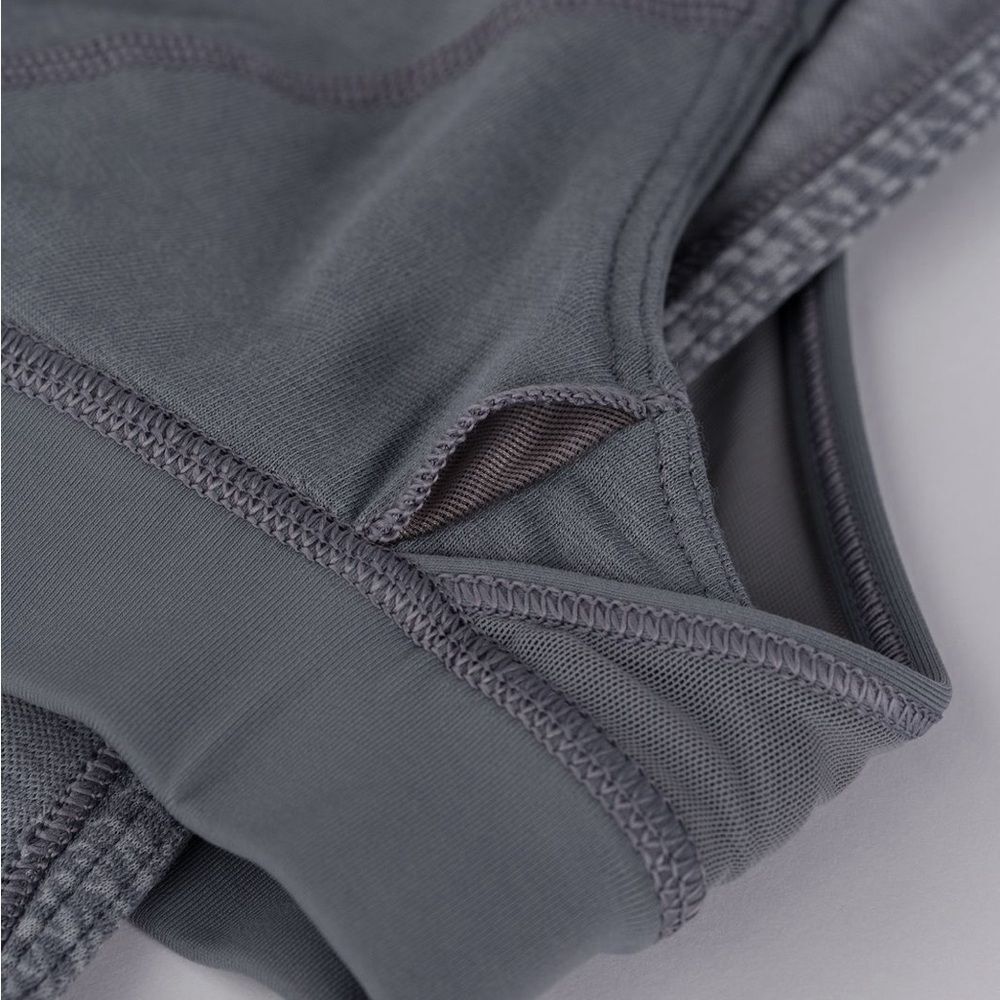 Lululemon Glide and Stride Gray Built in Sports Bra Running Shirt Gray Ice 12 - Picture 4 of 15